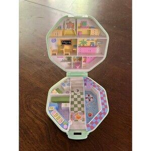 Bluebird Polly Pocket 1990 Polly's School Compact ONLY